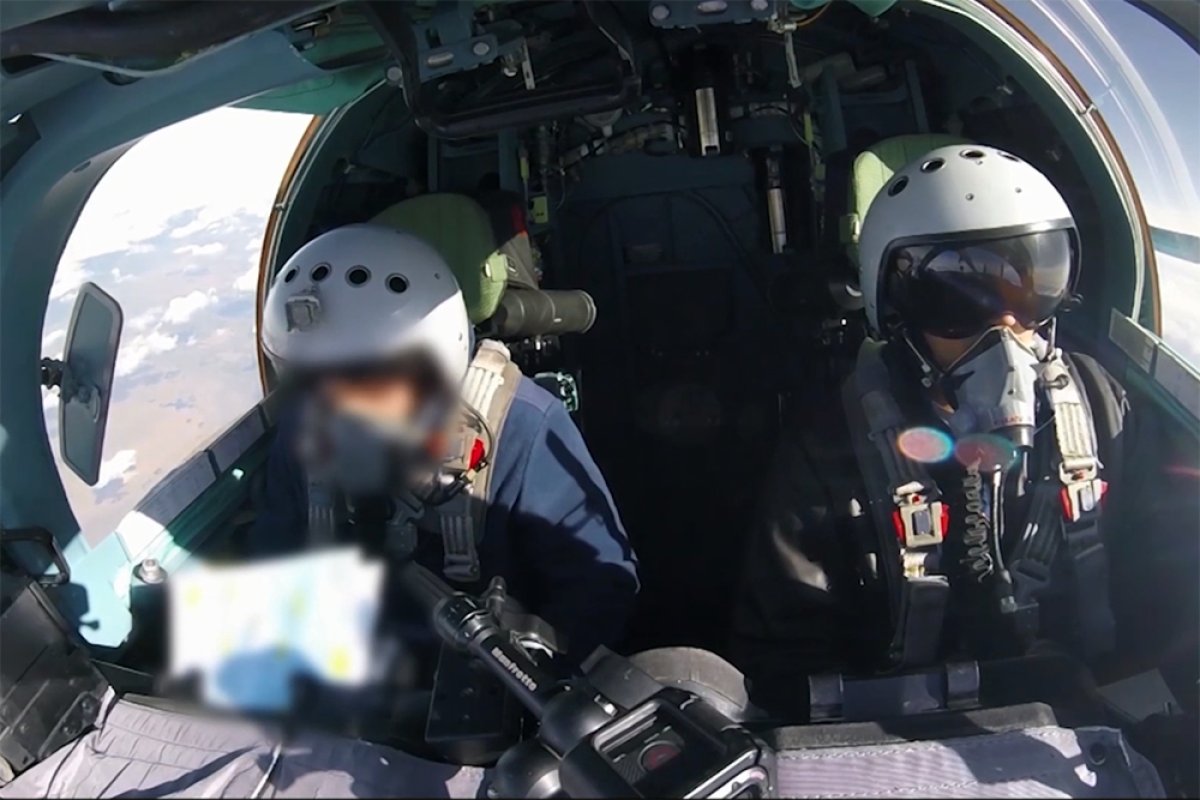 Истребители Су-34 разгромили опорник ВСУ управляемыми бомбами