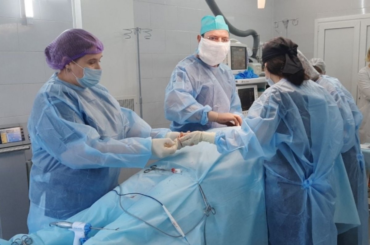 В Ростове хирурги удалили пациенту щитовидную железу в 6 раз больше нормы