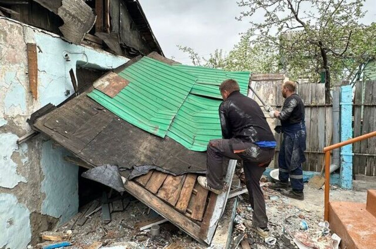 Мэр Кстенин: 14 частных домов повреждены в Воронеже после падения БПЛА