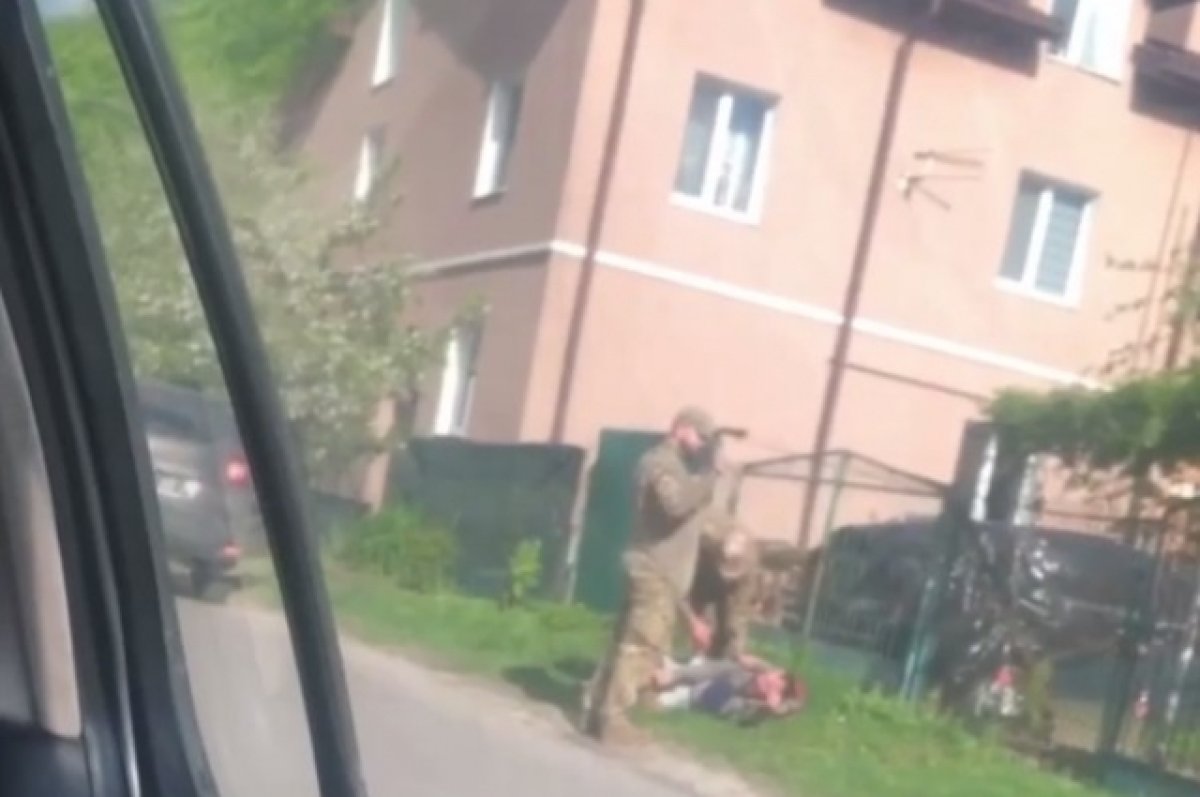 Во Львове военкомы избили мужчину при попытке силовой мобилизации
