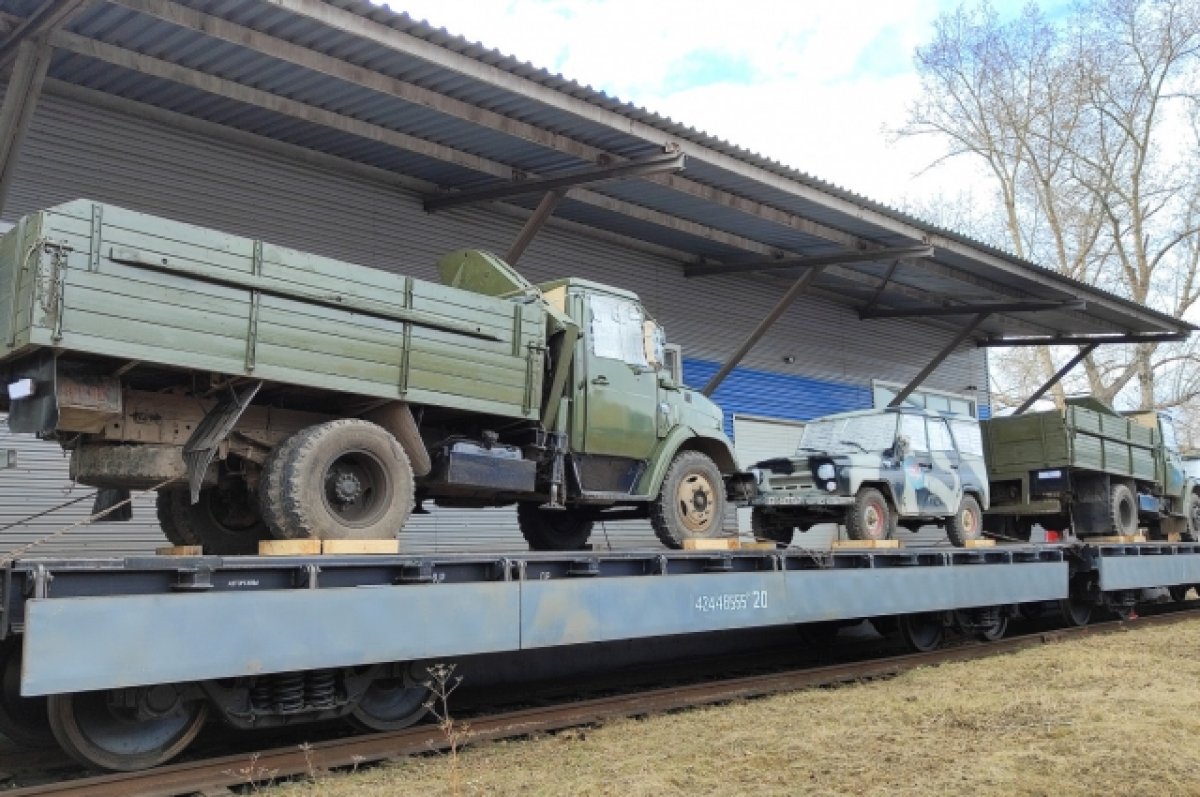 Из Красноярска Народный фронт отправит 4-й автопоезд на СВО | АиФ Красноярск