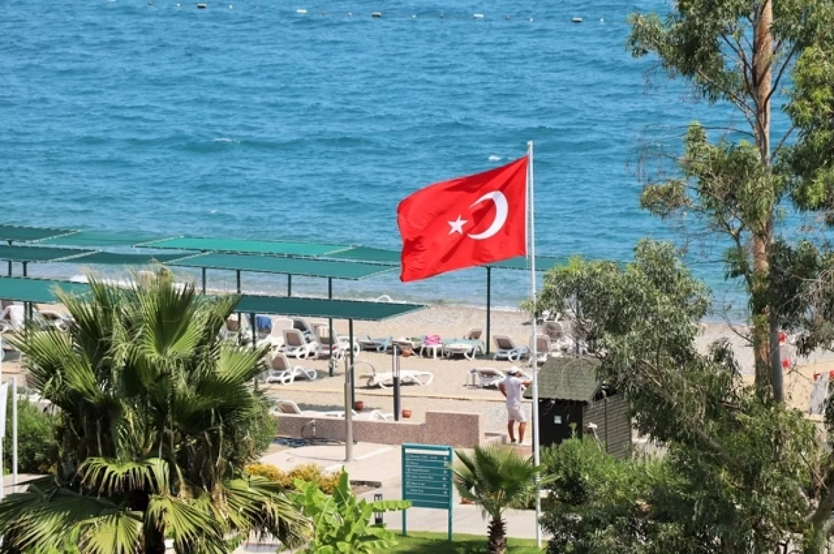 Тур за 100. Сколько стоит отдохнуть в Турции летом 2024 года