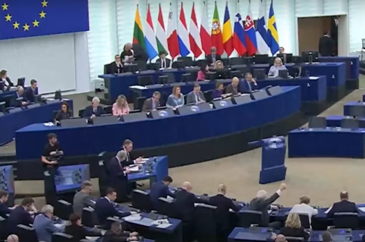 Постпредство при Евросоюзе оценило резолюцию ЕП о выборах в России