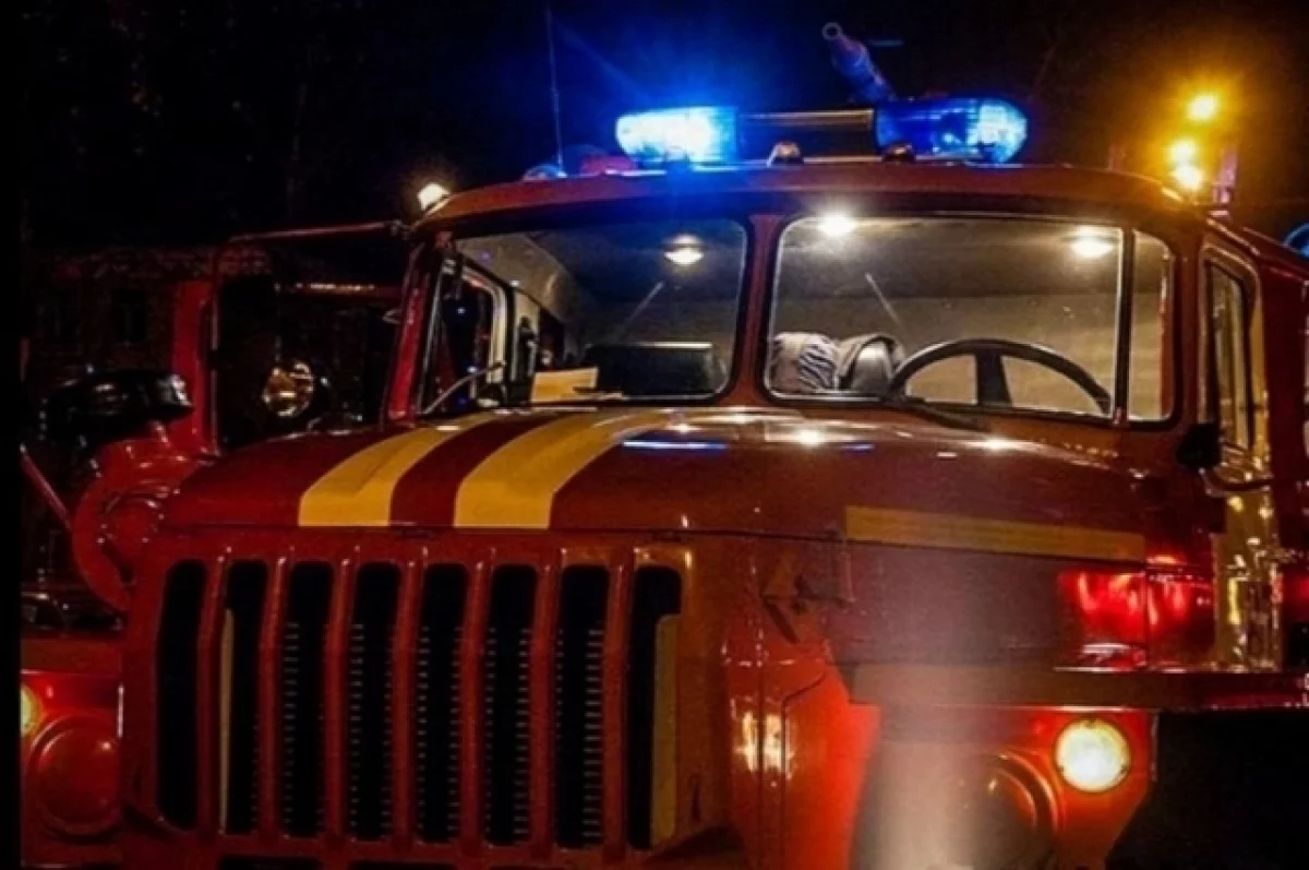 В Санкт-Петербурге один человек погиб при пожаре в жилом доме