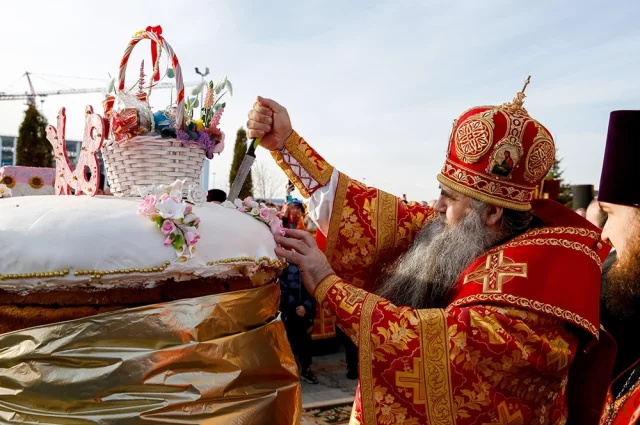 Огромный кулич и пасху освятят и раздадут всем желающим нижегородцам. 