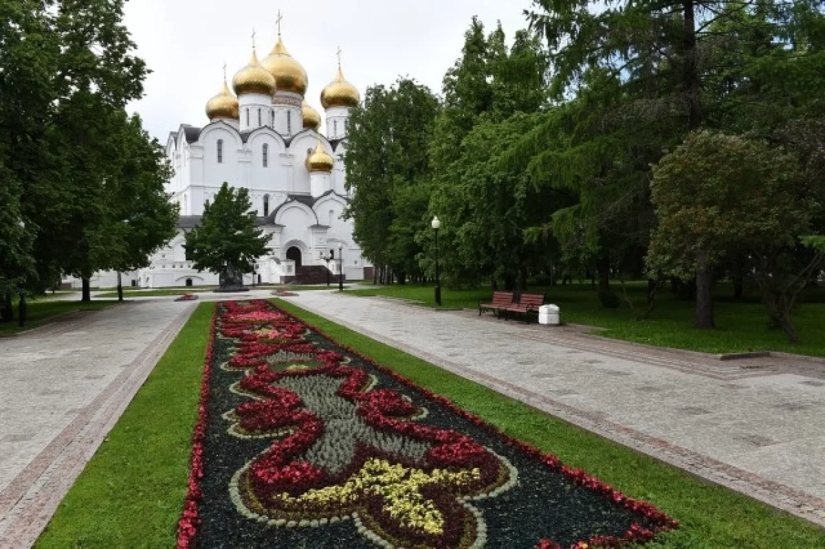 Летом в Ярославле проведут благоустройство парка возле Вечного огня