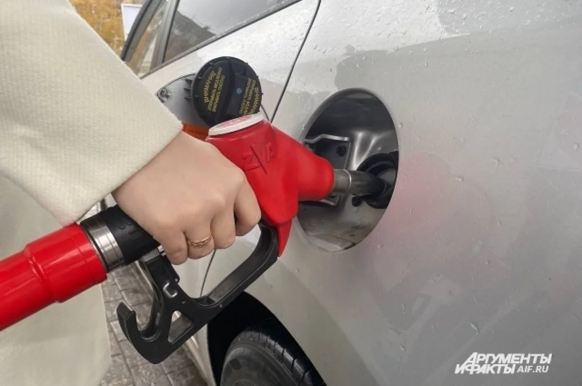 В Ростовской области снова подорожал бензин
