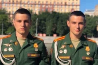 Братья-близнецы Иван и Никита Головач выбрали военную стезю.
