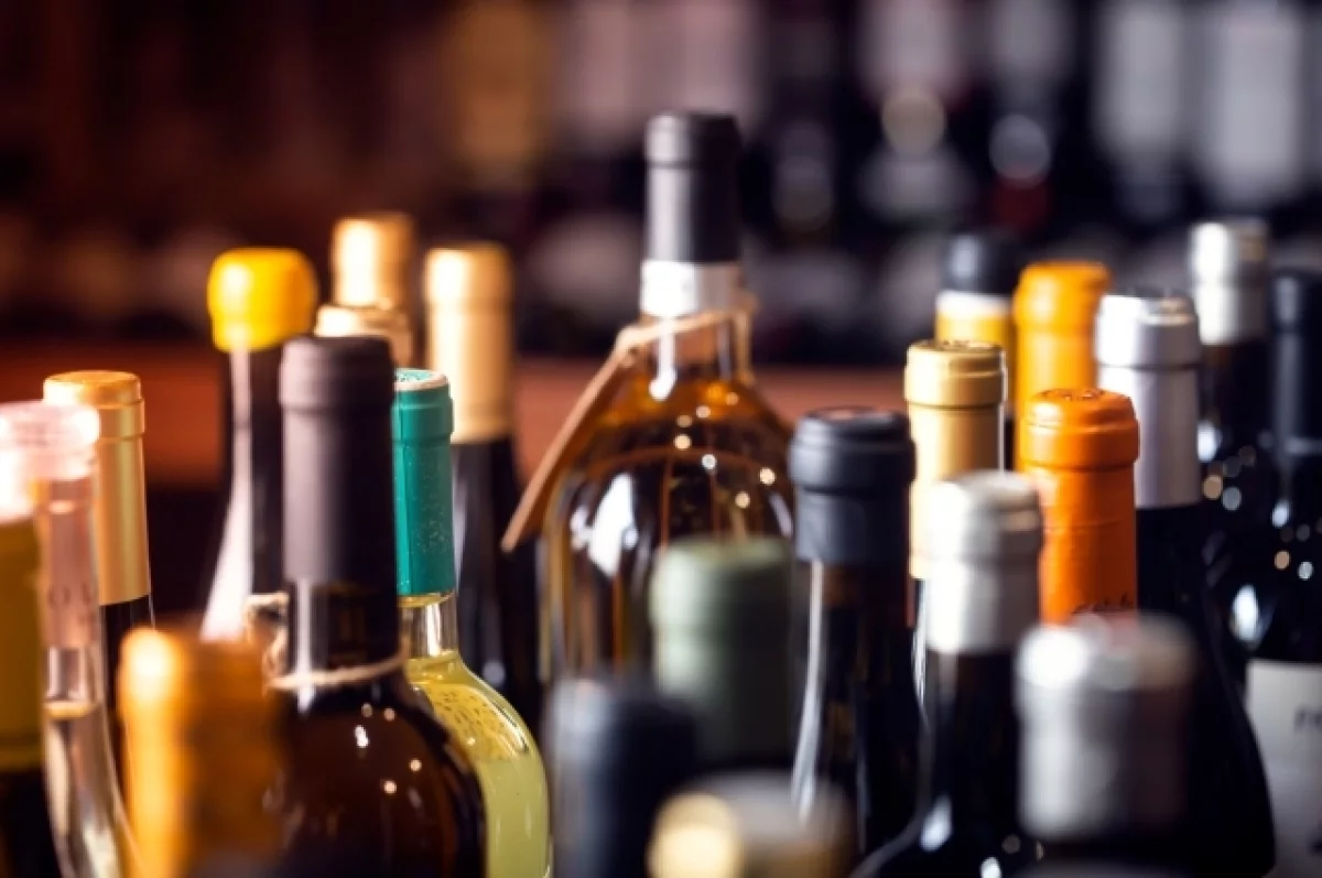 Триста — каждому. Цены на разные виды алкоголя в России сравняются