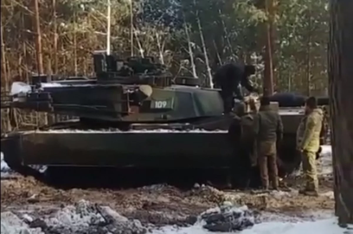 HT назвало позором для танков Abrams их отвод с передовой на Украине