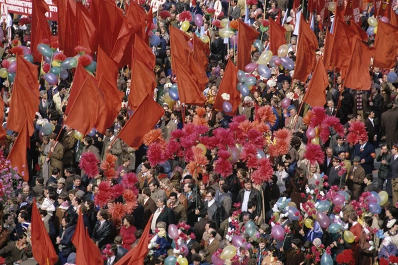 01.05.1983 год. Праздничная демонстрация на Красной площади в День международной солидарности трудящихся.