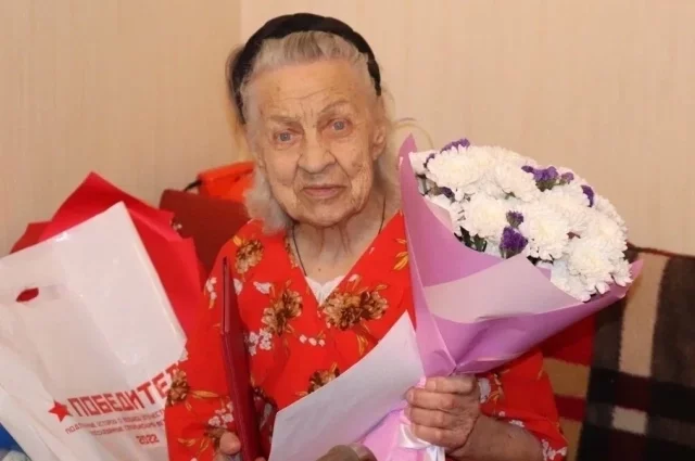 25 апреля Анастасии Андреевне дроздовой исполнился 101 год.