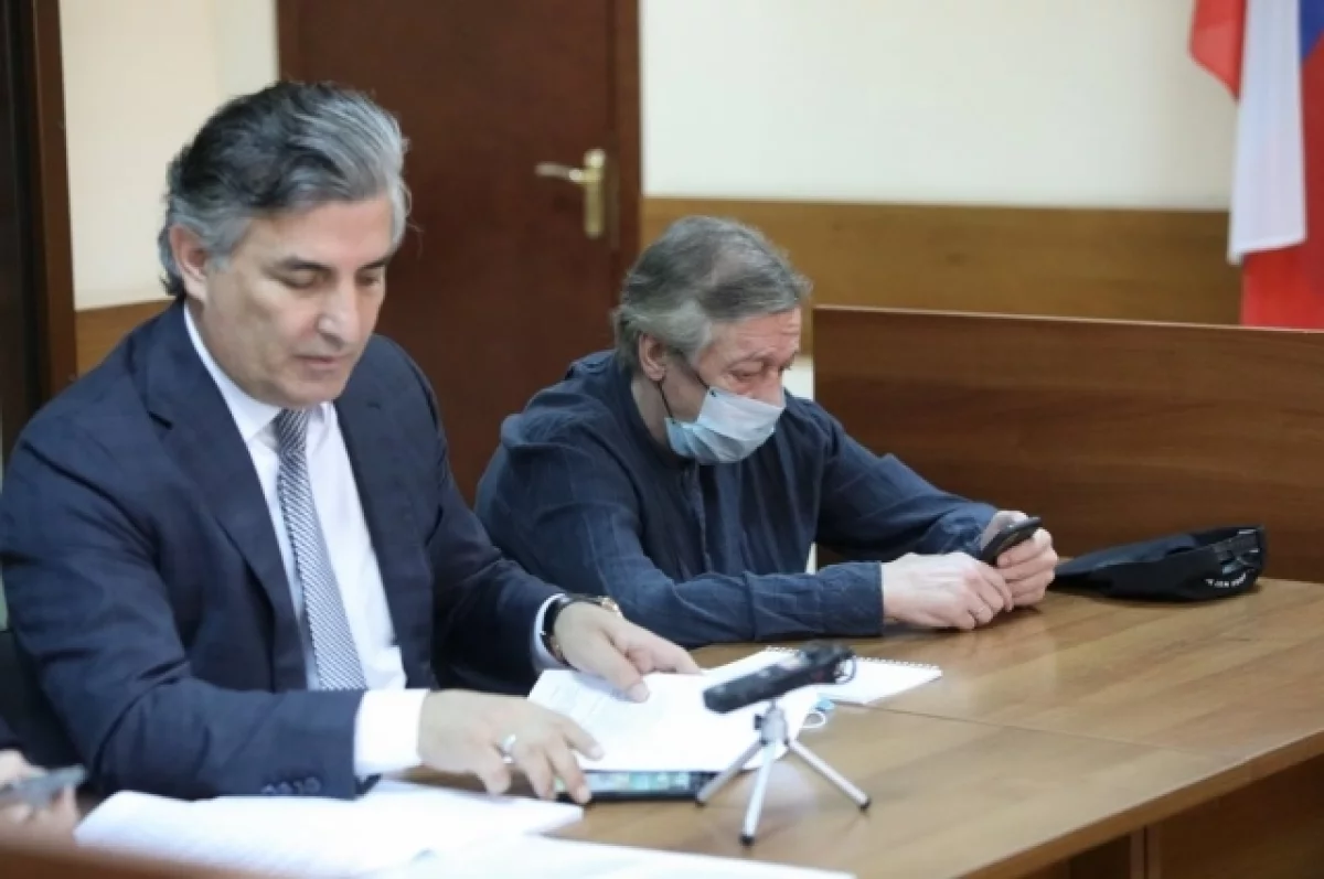 Shot: экс-адвокат Ефремова Пашаев после контузии говорит с трудом