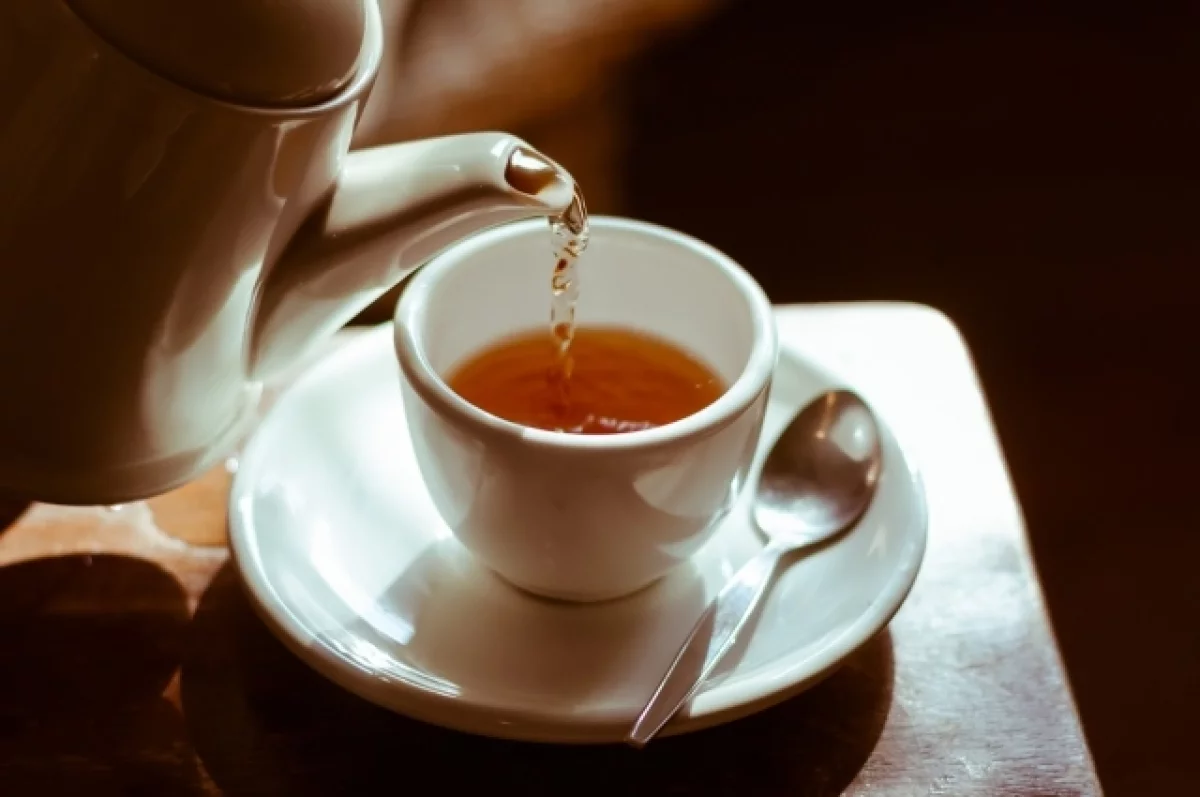 Физиолог Созыкин рассказал, какой чай вредит печени и почкам