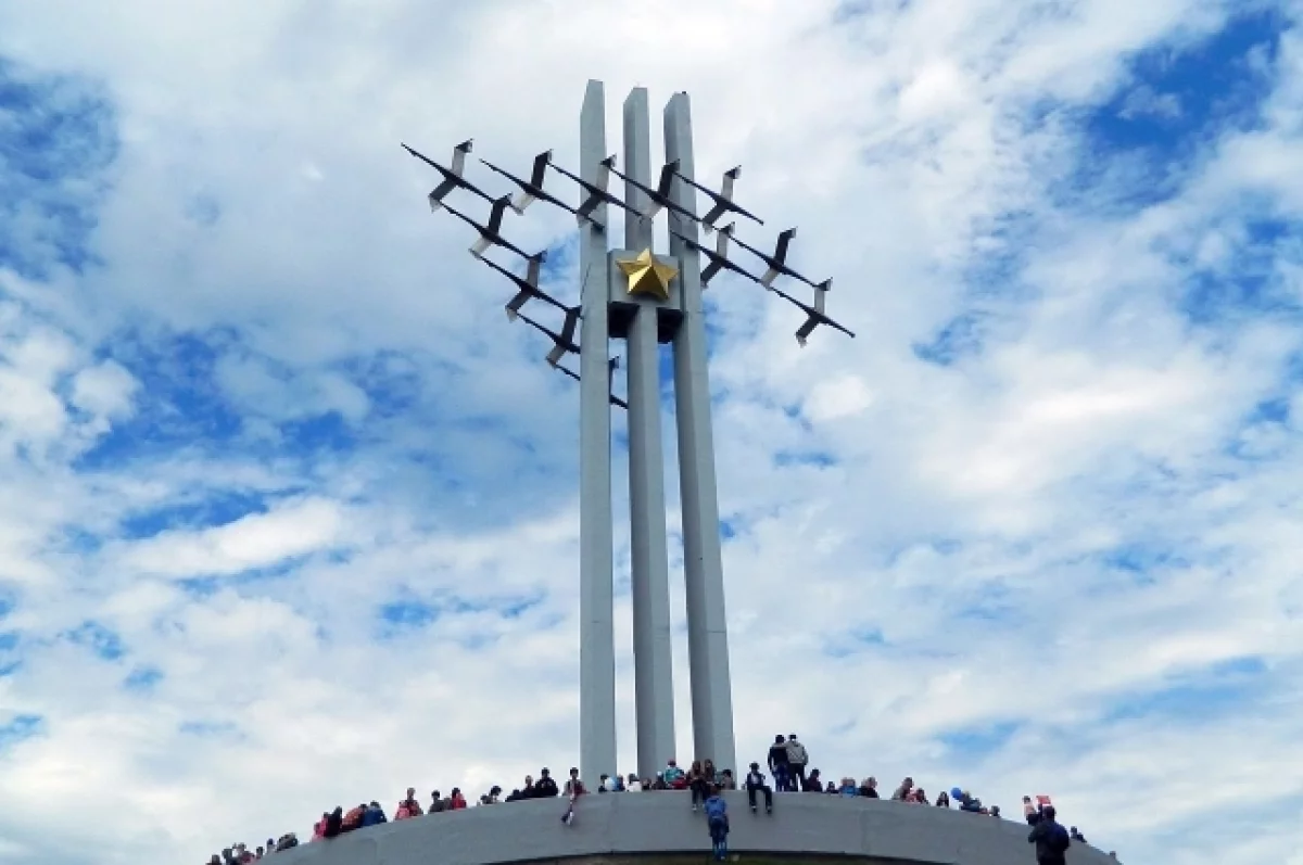 В Саратове Парк Победы готовят к 9 мая | АиФ Саратов