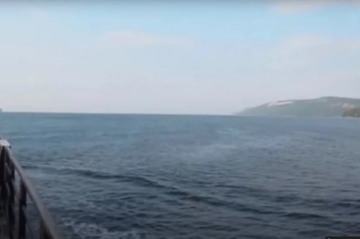 В проливе Дарданеллы у шедшего в РФ танкера вышел из строя двигатель