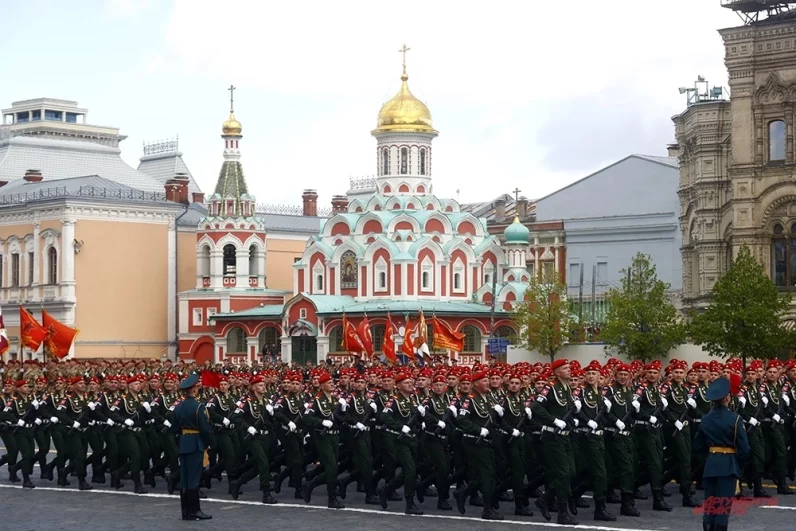 Парады, выставки и кино. Как Москва отпразднует День Победы-202438