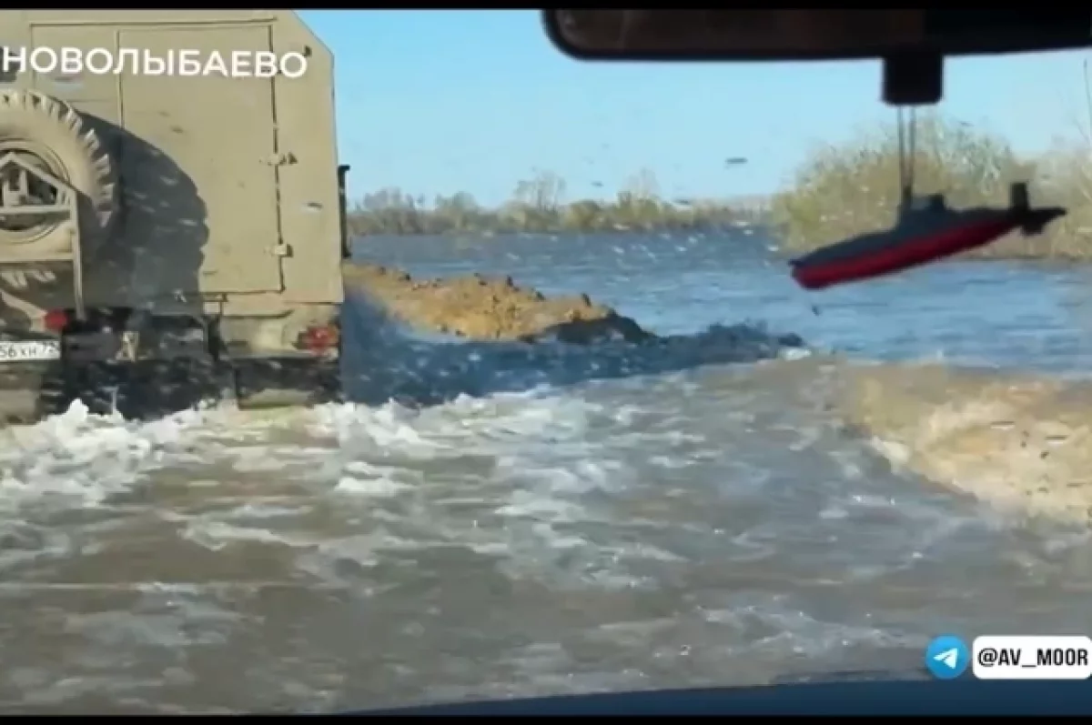 Река Тобол пошла старым руслом и затопила дорогу под Заводоуковском | АиФ  Тюмень