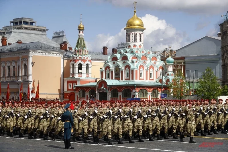 Парады, выставки и кино. Как Москва отпразднует День Победы-202417