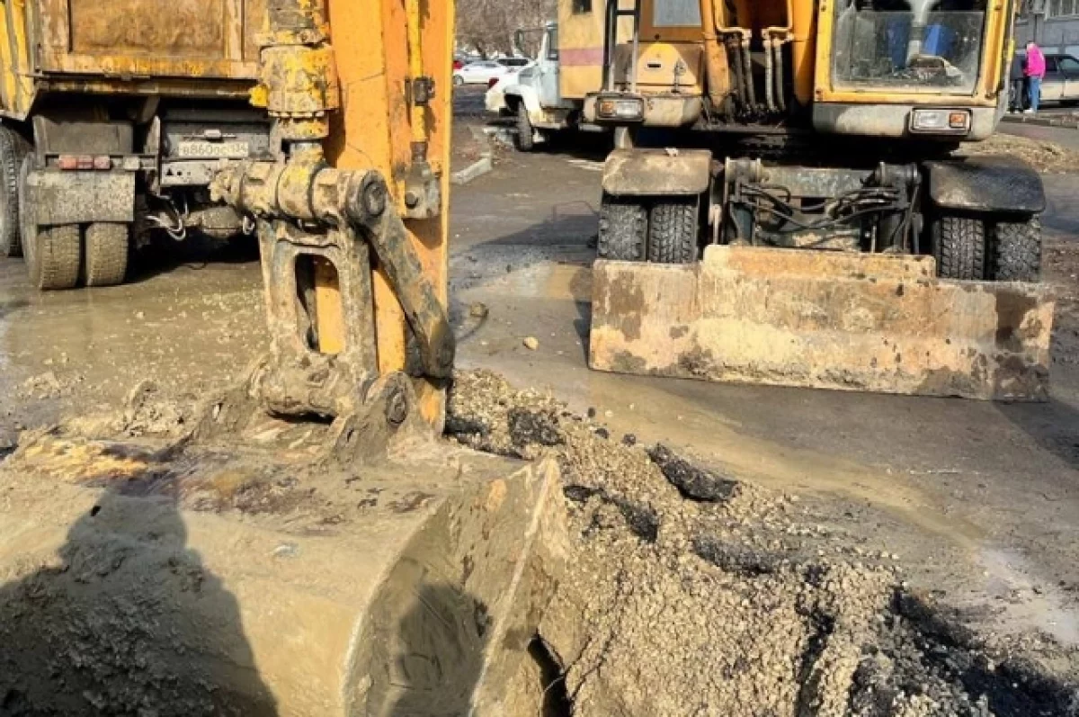 В Ворошиловском районе Волгограда обещают вернуть воду через два часа | АиФ  Волгоград