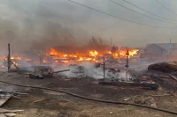 По состоянию на утро 7 мая тушение пожаров в пригородах Вихоревки ещё продолжалось.