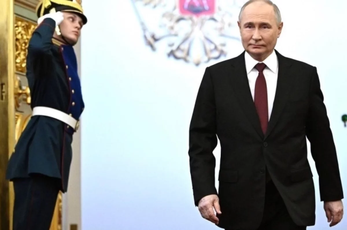 Голландский евродепутат де Грааф поздравил Путина и россиян с инаугурацией