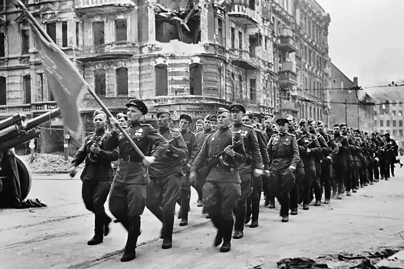 
 Миссия генерала Кребса. Как Рейх добивался перемирия с СССР    