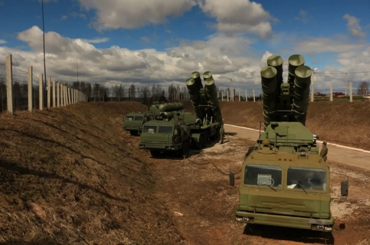 МО: средства ПВО уничтожили два украинских БПЛА на Белгородчине