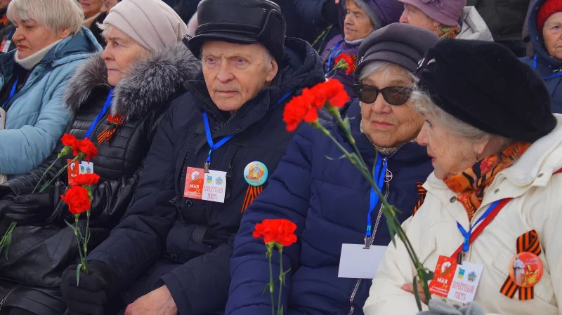 В Мурманской области сегодня проживают 862 ветерана Великой Отечественной войны, в их числе участники и члены их семей, инвалиды, блокадники, несовершеннолетние узники концлагерей и труженики тыла. 