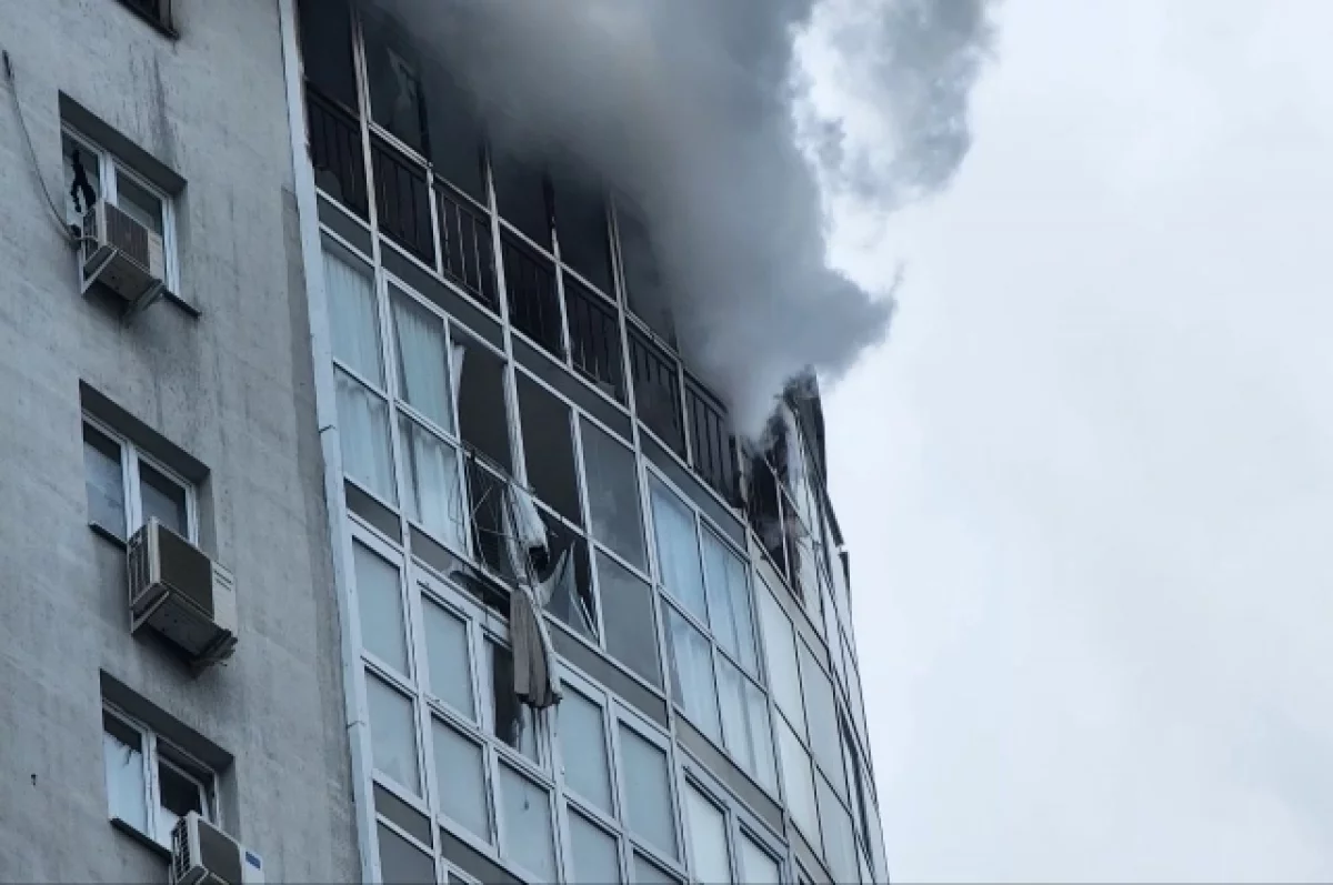 В главной больнице Бийска произошел пожар