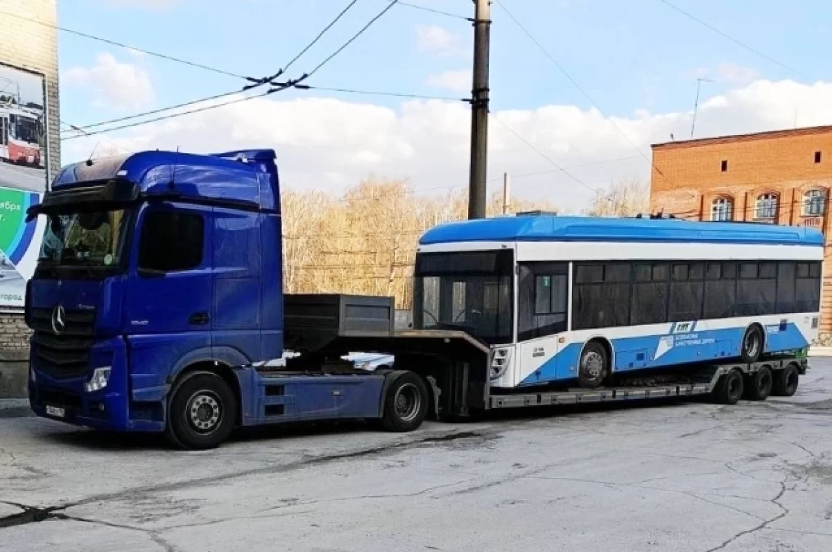 Первый автономный троллейбус из новой партии поставили в Новосибирск | АиФ  Новосибирск