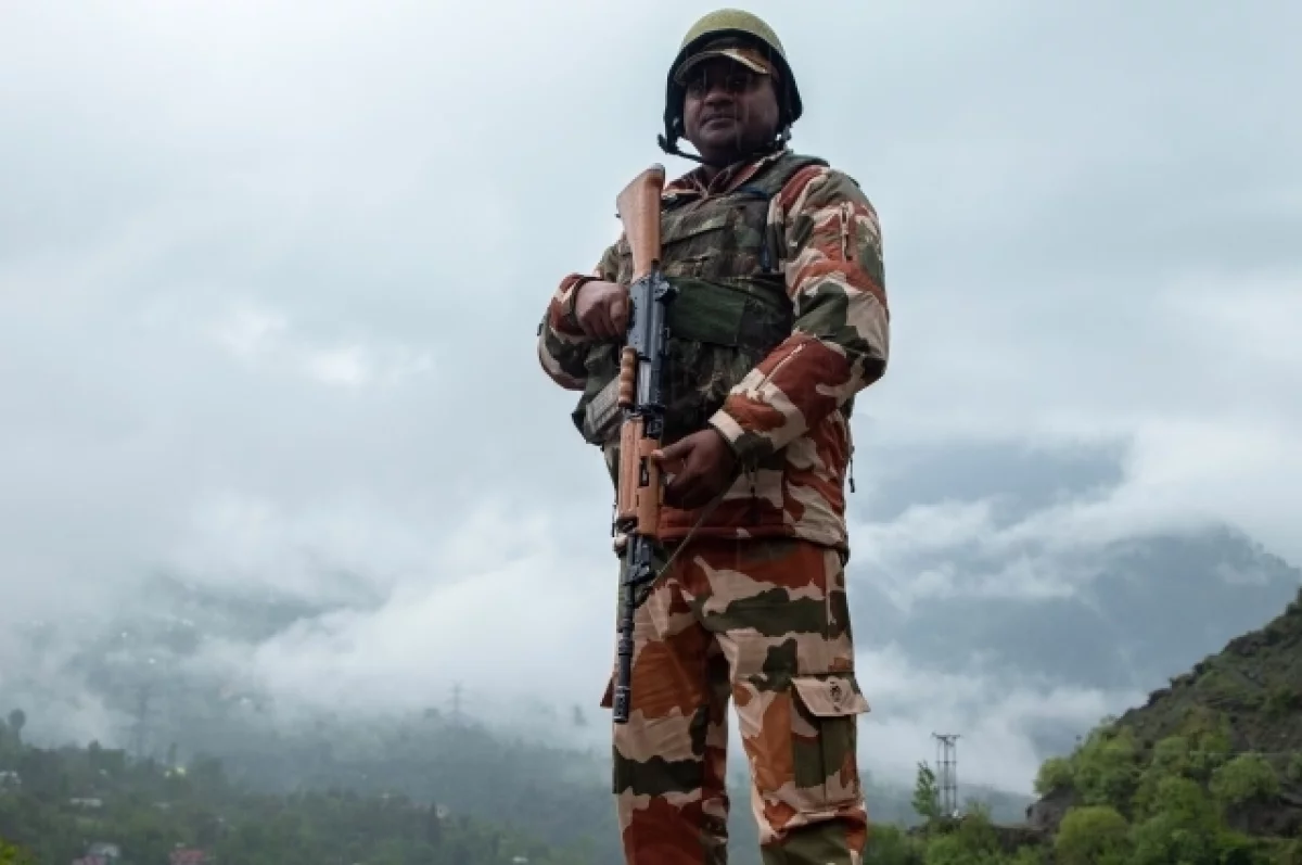Индия завершила вывод своих военных из Мальдивской республики