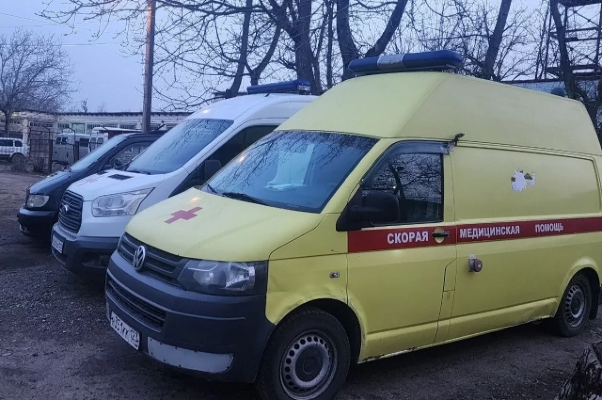 В результате удара ВСУ по нефтебазе в Ровеньках погиб один человек