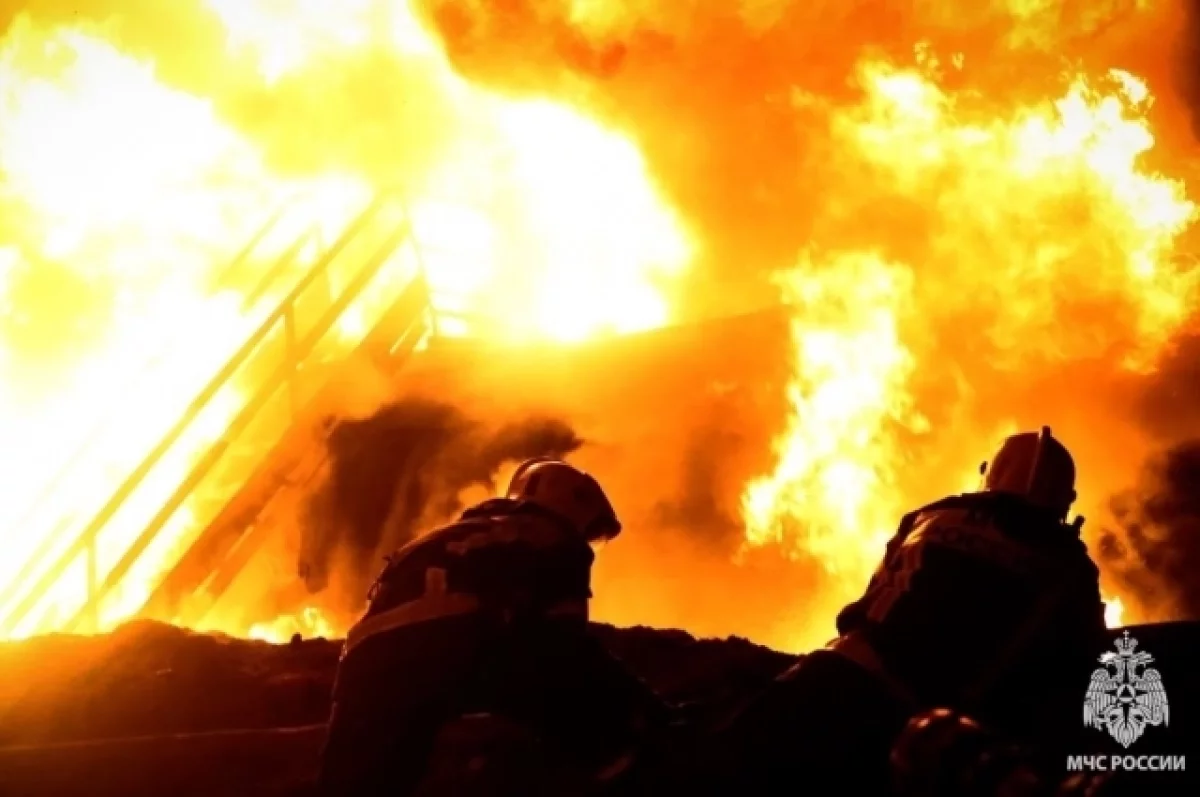 В Ровеньках в ЛНР ликвидировали возгорания, возникшие после обстрела ВСУ