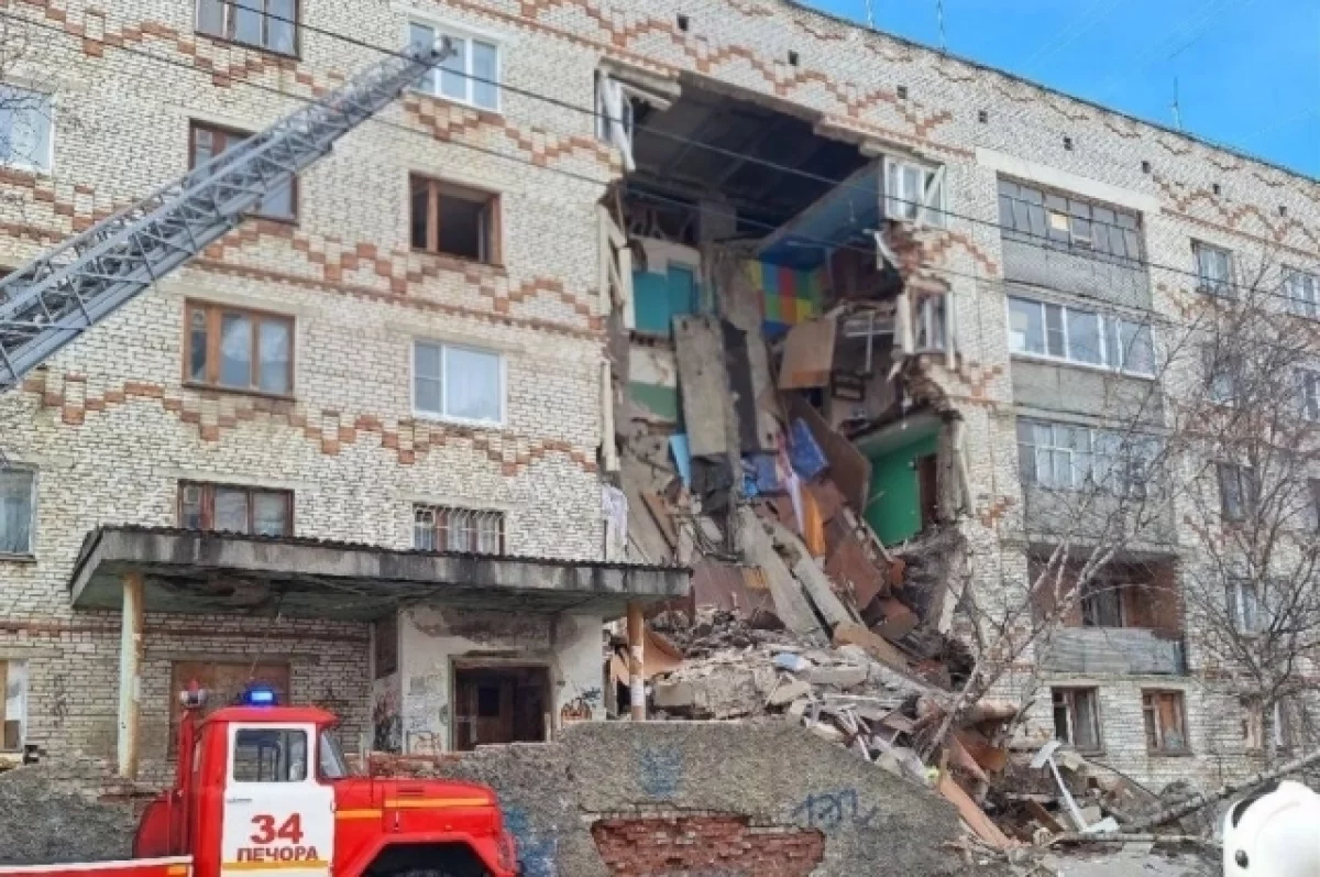 МЧС Коми: в Печоре частично обрушился пятиэтажный дом