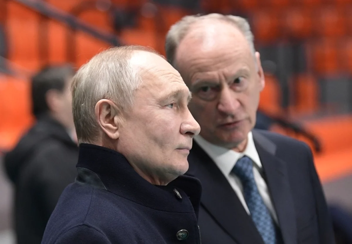 Старые новые лица. Президент Путин утвердил состав АП РФ