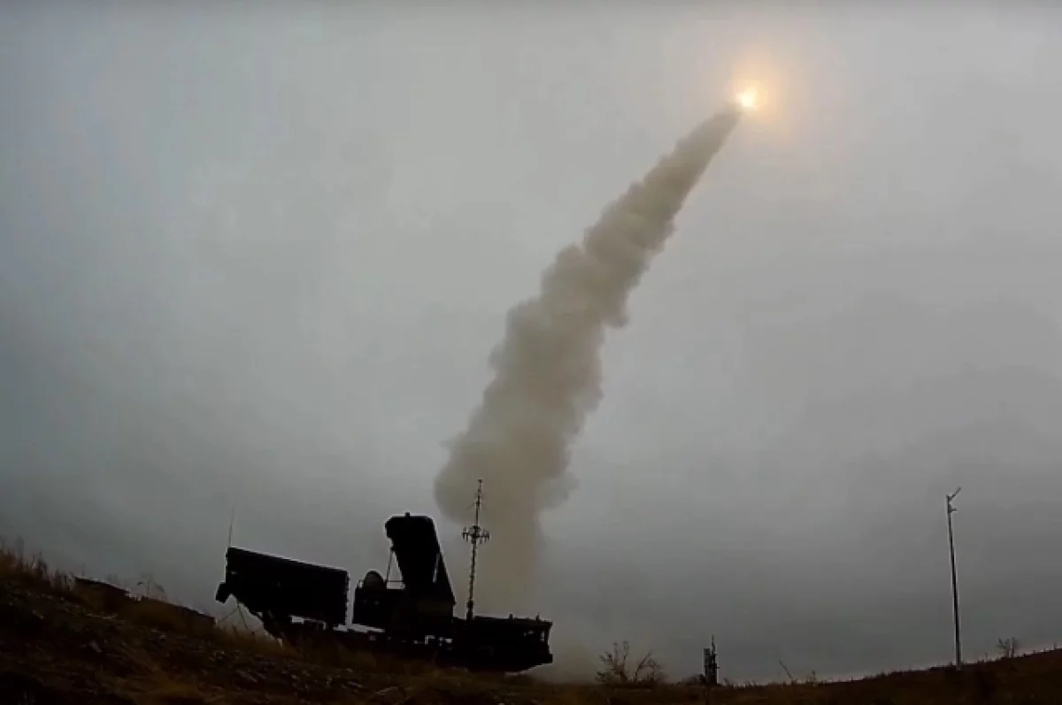 Минобороны: силы ПВО сбили 10 ракет ATACMS над Крымом