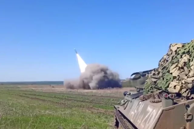 Работа комплекса «Бук-М1-2» по уничтожению украинского беспилотника