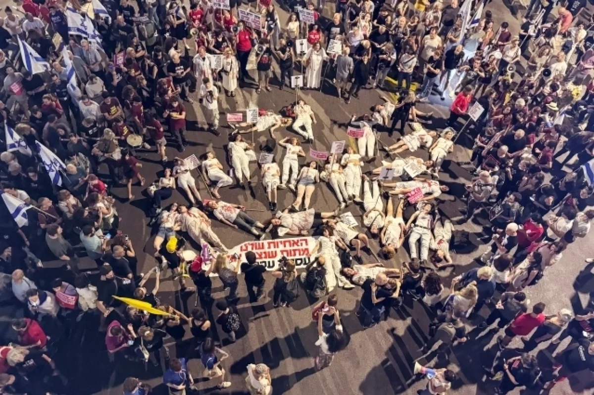 В Тель-Авиве полиция разогнала антиправительственный митинг