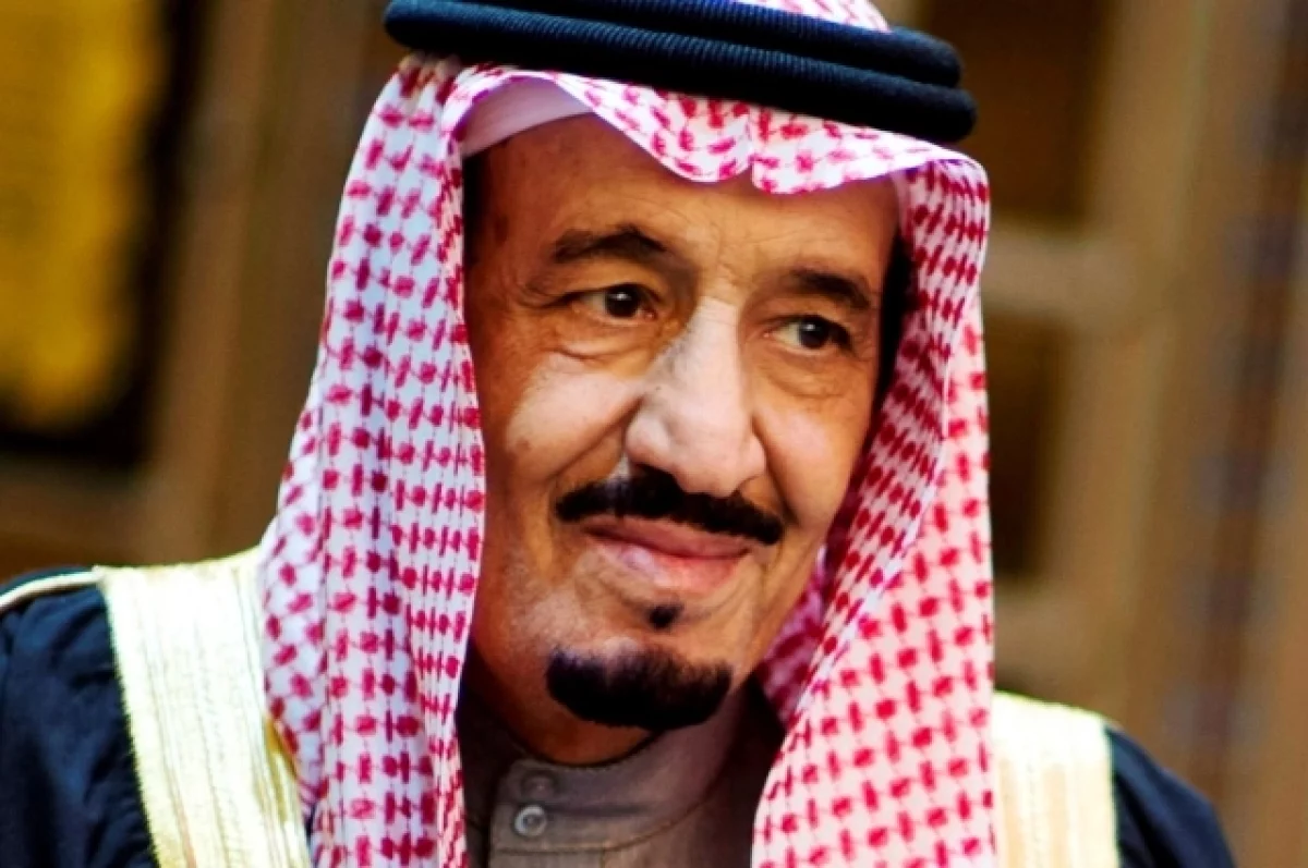 Король Саудовской Аравии был отправлен в больницу на медобследование