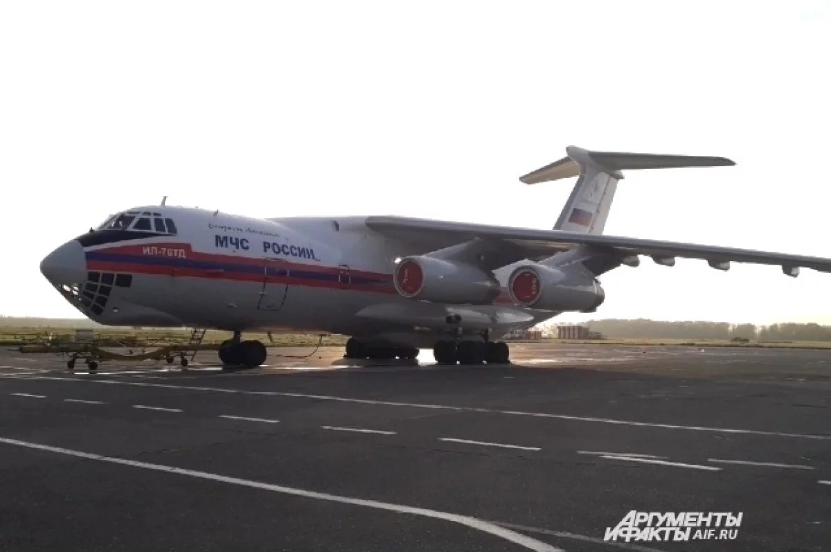 Два Ил-76, вылетевших в Иран для поиска вертолета Раиси, возвращаются в РФ