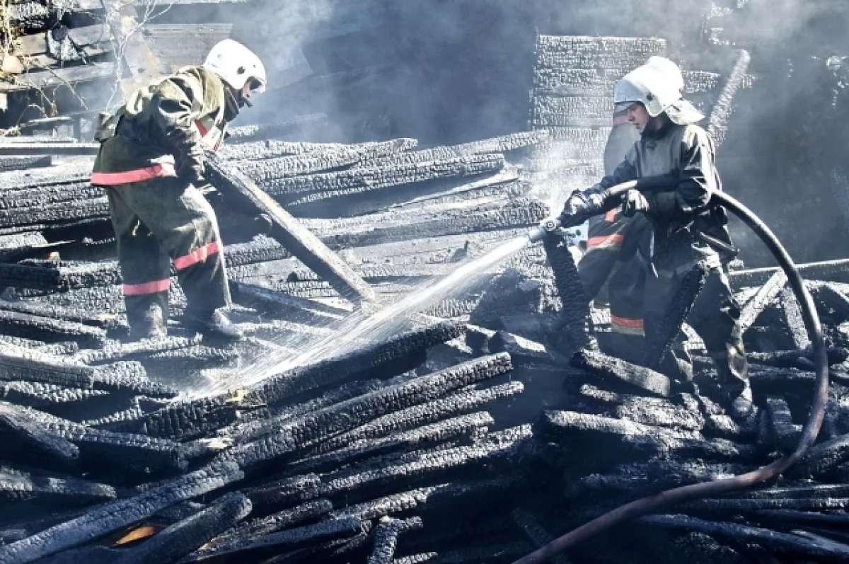 В Томске на улице Большая Подгорная произошел пожар в 2-этажном жилом доме  | АиФ Томск