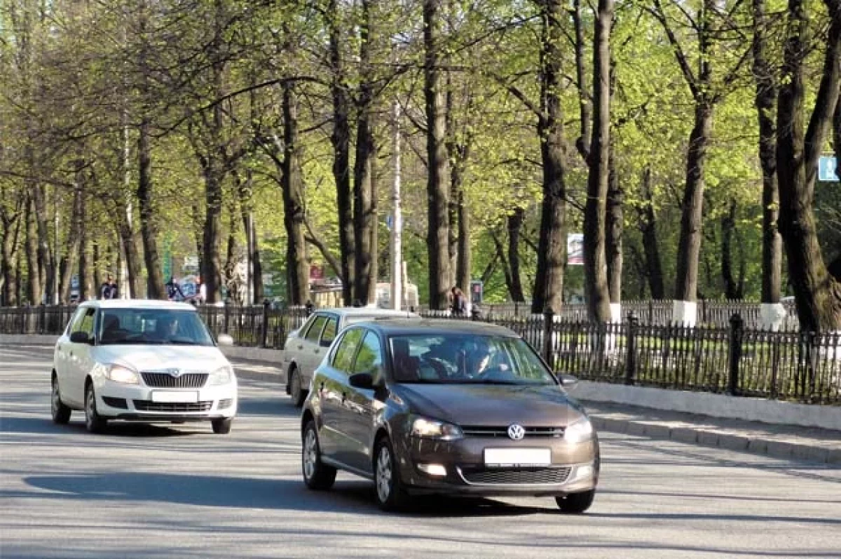 Шадаев: беспилотные машины станут привычными на дорогах РФ через 5-7 лет