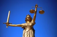 В Бугуруслане «целителю-костоправу» запретили заниматься медициной