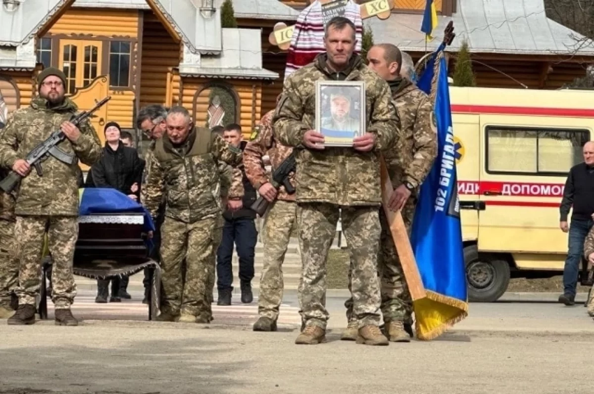 Проклятье Залужного. Получившие орден главкома ВСУ массово мрут в окопах