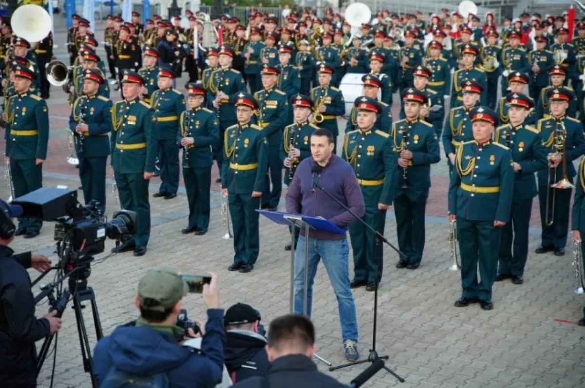 Дмитрий Демешин официально открыл фестиваль «Амурские волны» в Хабаровске |  АиФ Хабаровск