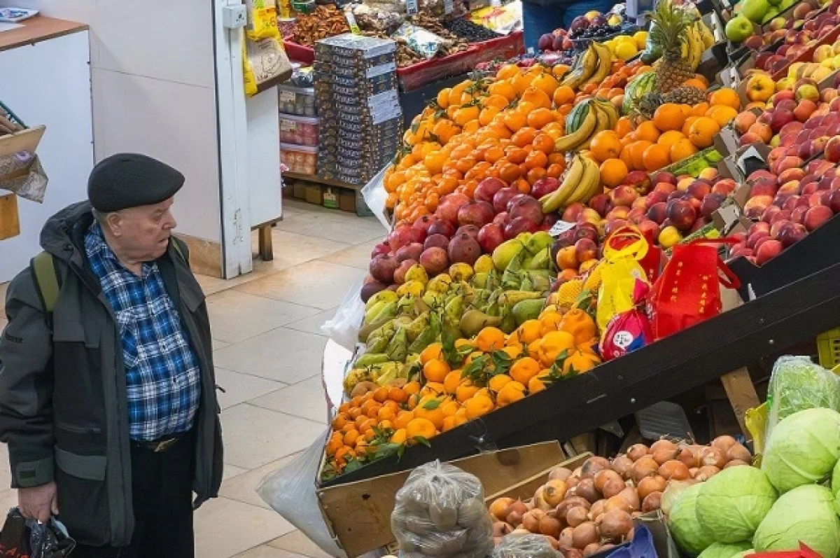 В Ростовскую область из-за рубежа тоннами завозят фрукты и овощи