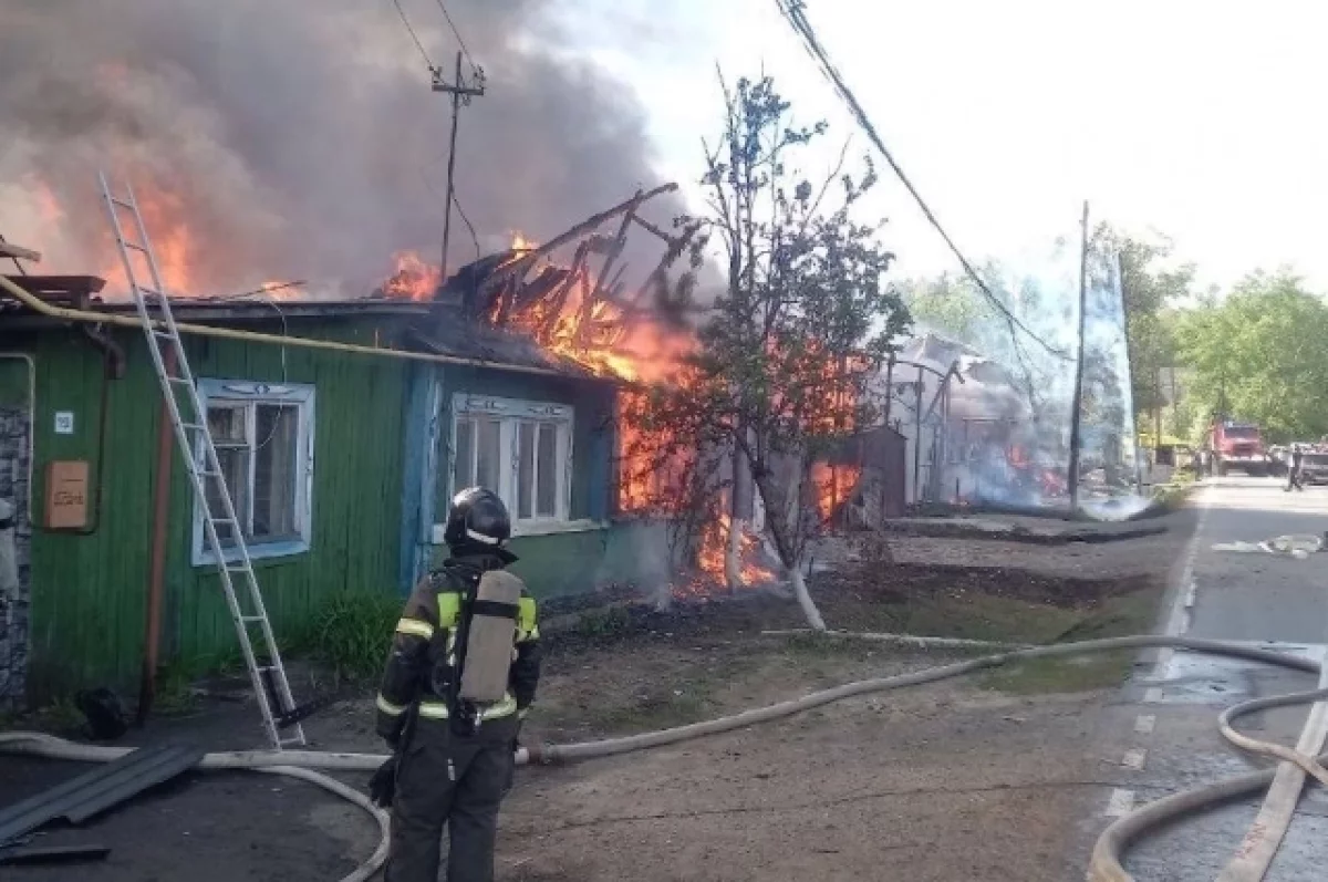 В тюменской деревне во время пожара сгорели три дома | АиФ Тюмень