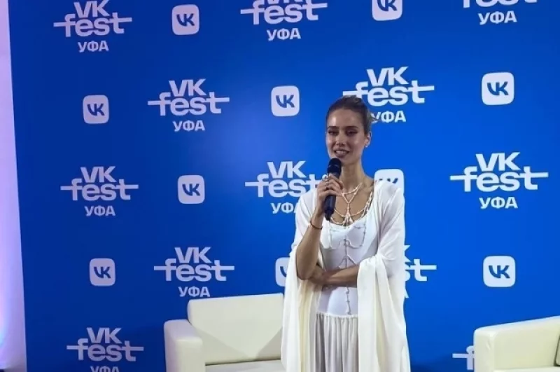 Певица Юлия Паршута пообещала приехать в Уфу с большим сольным концертом.