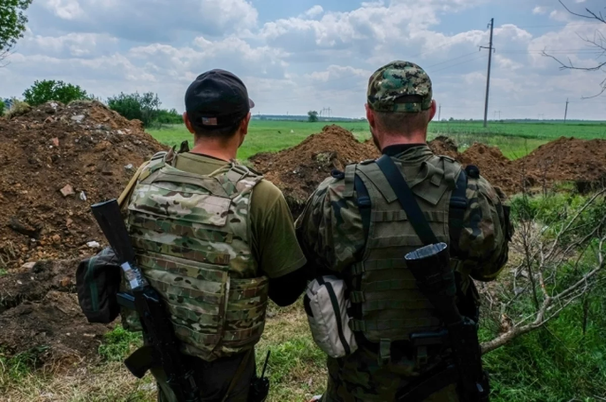 На Украине завели дело на командира, заставлявшего военных строить ему дом  | Аргументы и Факты